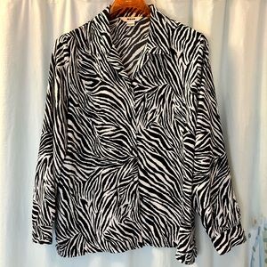 Alia Black & White Zebra Print Button-up